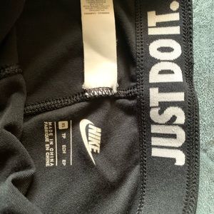Nike Pants - Nike tights Nike Pants - Nike tights